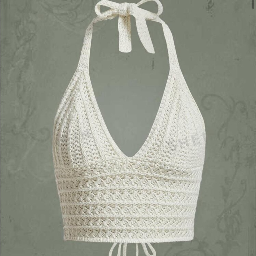 White beach top cover up